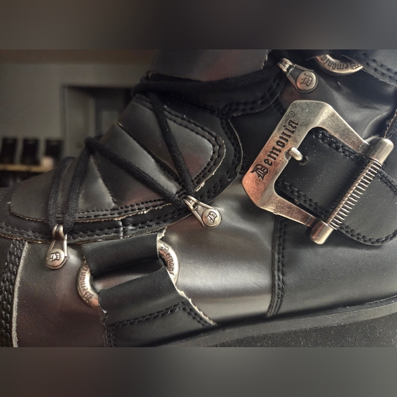 DEMONIA Mens 11 Trashville-519 Boots Unisex - Picture 3 of 9